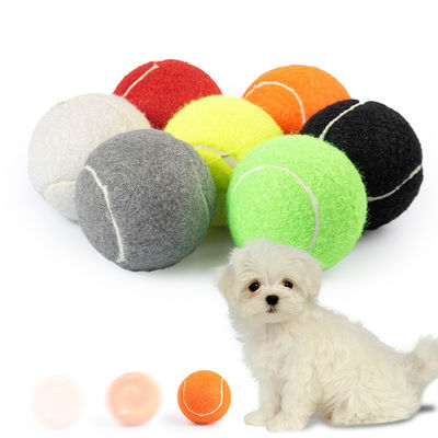 ซื้อ สีดํา สีเทา บอลเทนนิสที่ไม่สามารถทําลายได้ หมา 2.5 นิ้ว บอลเทนนิสที่ทนทานสําหรับหมา การผลิตออนไลน์